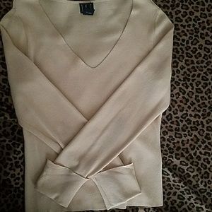 Long sleeve INC shirt